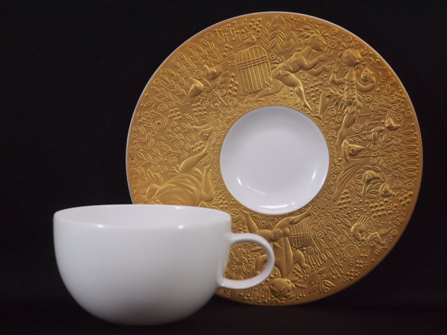 ローゼンタール　(Rosenthal)